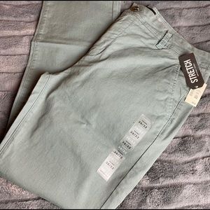 Green pants. 36 x 32